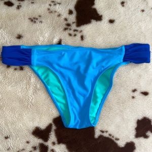 Hollister bathing suit bottoms